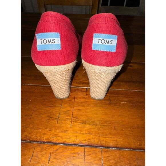 Toms Red Heeled Open Toe Wedges Womens Size 9 - Picture 5 of 8